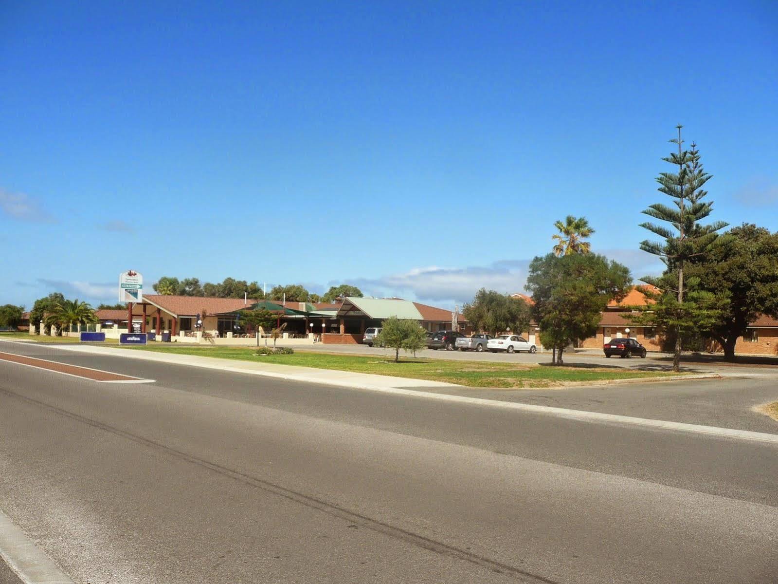 Cervantes Pinnacles Motel Exterior photo